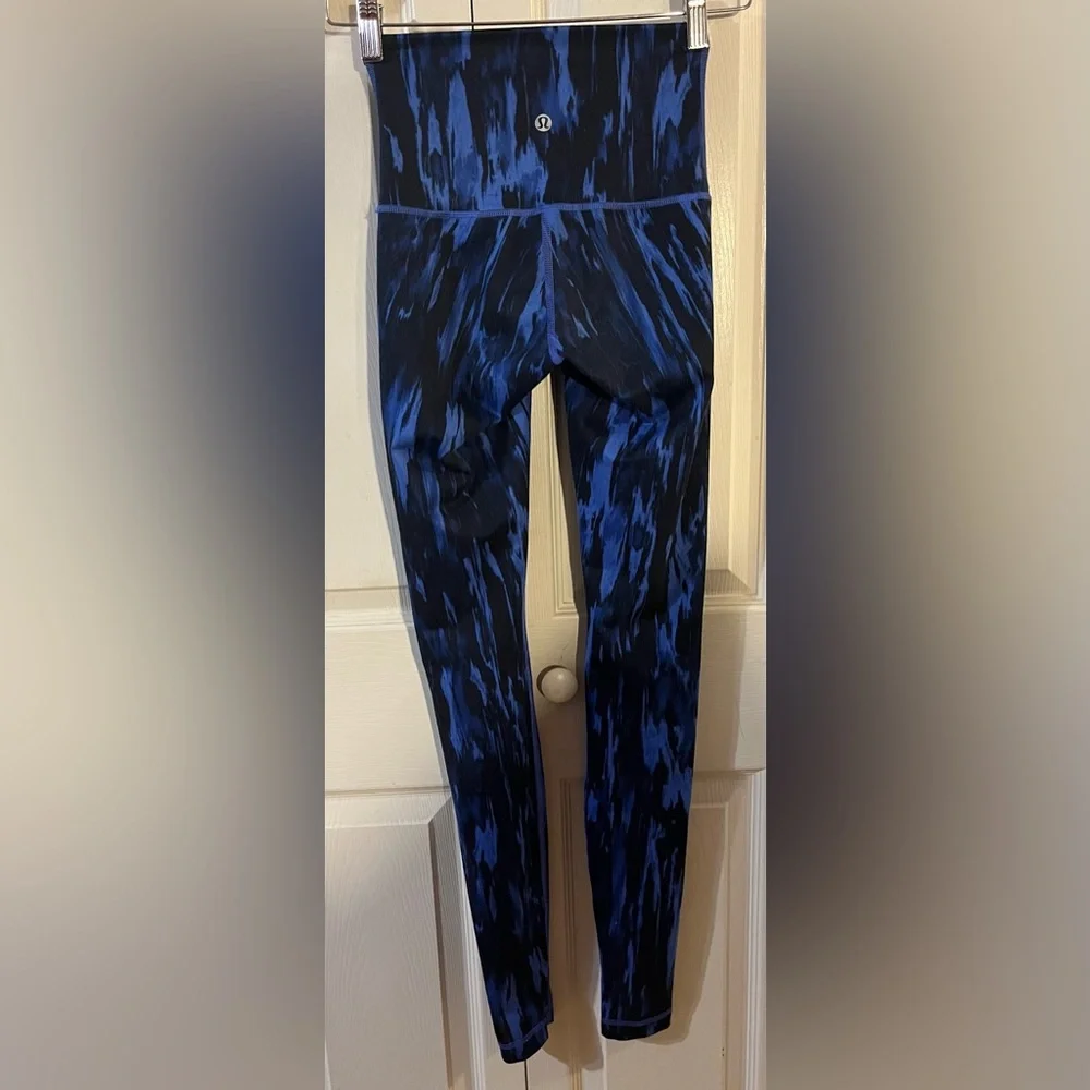 Lululemon Wunder Under High Rise Legging Painted Animal Sprinkler Black/Blue 2 - Picture 4 of 6